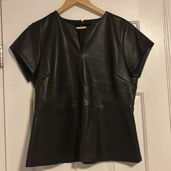 Ann Taylor faux leathered top. Size large - Picture 2 of 4